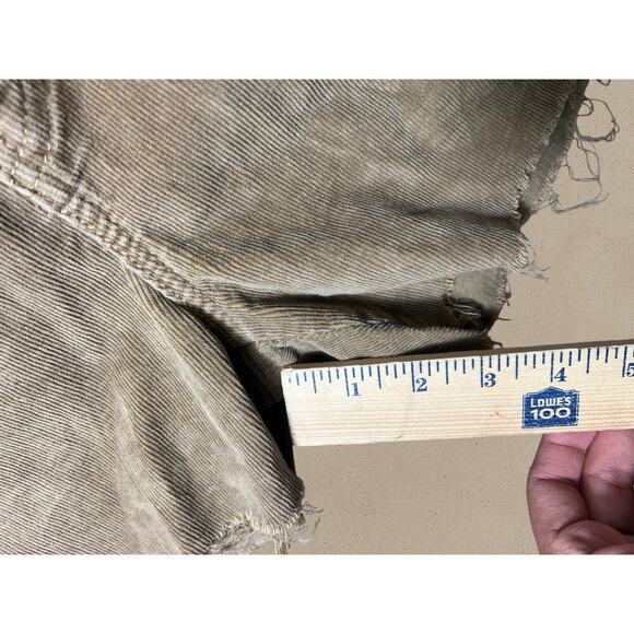 Levi’s 526 Slender Boot Cut Corduroy Shorts Women’s Size 10 Raw Hem Frayed Y2K - Picture 6 of 6